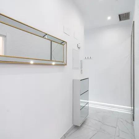 Gold Horizon Luxury *