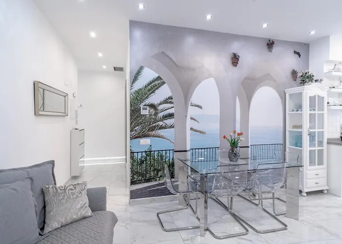 Gold Horizon Luxury アパート *