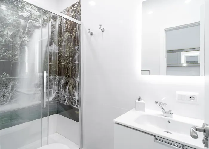 Gold Horizon Luxury ネルハ