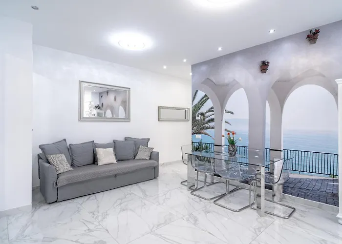 Gold Horizon Luxury Apartament *