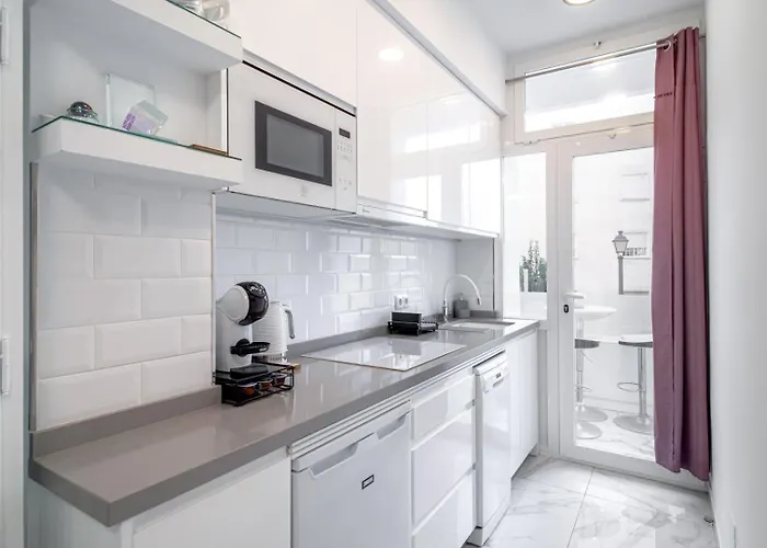 Gold Horizon Luxury アパート ネルハ